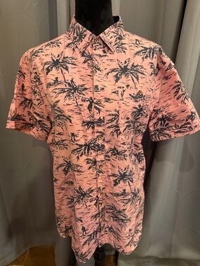 Men's Short-Sleeve Palm Print Button-Down Shirt - Pink